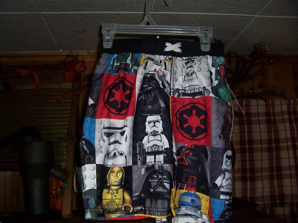 STAR WARS NIÑOS BAÑADOR UPF 50 TALLA SM 6-7 PISCINA PLAYA PANTALONES CORTOS VACACIONES NUEVO Foto 1 de 1