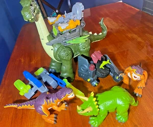 Fisher Price Imaginext Mega Apatosaurus, Slasher Allosaurus, Triceratops - Picture 1 of 16
