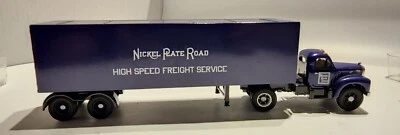 Corgi Classic 1:50 Scale Mack B Series Semi Nickel Plate Road - Image 1 of 4