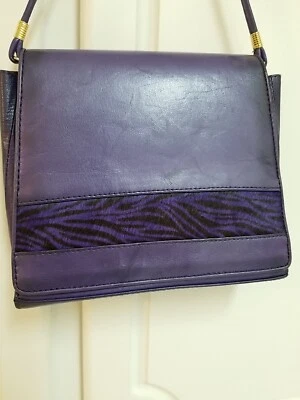 Bandolera pequeña J RENEE morada Foto 1 de 4