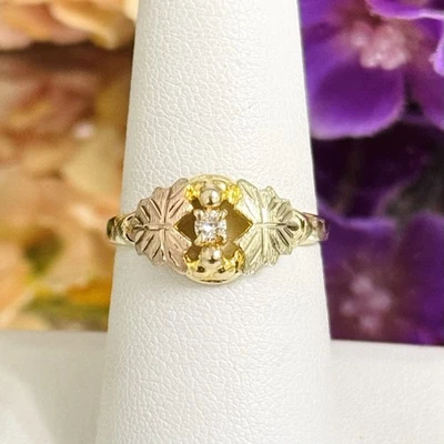 Anillo de diamantes de oro amarillo de 10 k para damas RL Black Hills talla 7,25 Foto 1 de 4