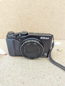 Nikon coolpix S9900 Black 16.0MP Digital Camera in great condition with a case - Picture 1 of 8