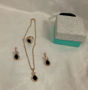 Necklace, earrings & ring set black & gold coloured - Picture 1 of 6