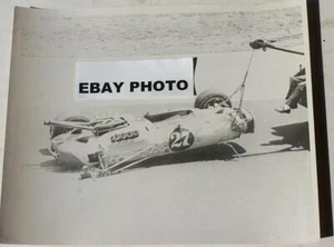 Indianapolis 500 Schwarz Weiß Foto Auto #27 Wrack Auto Abschleppen Original Foto --- - Bild 1 von 1