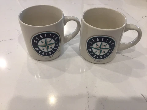 Vintage Pair 1993 Hunter MLB Seattle Mariners Coffee Mugs Cover