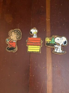 Vtg Peanuts Christmas Ornaments (3) Wood Hand Painted Snoopy Woodstock & Linus - Picture 1 of 24
