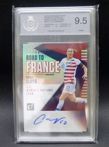 2018-19 Donruss Road to France Autografi #RF-CL LLOYD USA Auto Donna PGS 9,5 - Foto 1 di 1