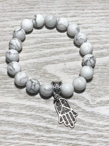 Natural Howlite Gemstone Hamsa Hand Charm Bracelet, Protection, Health - Picture 1 of 3
