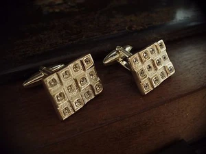 Clear Crystal Squares Cuff links Made with Swarovski Elements. Silver Plated - Picture 1 of 6