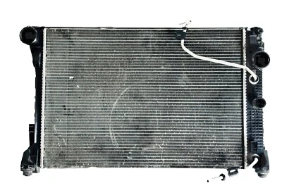 08-15 Radiador refrigeración mercedes w204 c250 c300 Foto 1 de 4