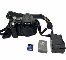 Nikon D5000 12.3MP Digital SLR Camera Body W/ Battery & Charger + 16 GB SD READ