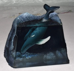 Dakin Wyland Acrylic Sculpture WHALE SOUNDING 2000 1965 Whale With Baby - Picture 1 of 3