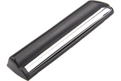 URO Quarter Panel Molding Right For 1986-1989 Mercedes-Benz 560SL - Image 1 of 4