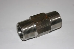 1" MNPT x 3" Long 316ss Hex Long Nipple Fitting DK-LOK GNL-16N-S-76 - Picture 1 of 3