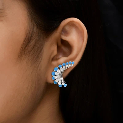 Серьги-альпинисты из белого золота 18 карат с голубой эмалью выращенными в лаборатории бриллиантами 0,76 карата - Изображение 1 из 4