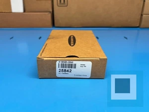 Banner Engineering S18SN6D-25842 Photoelectric Switch - Picture 1 of 4