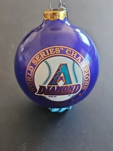 ARIZONA DIAMONDBACKS 2001 WORLD SERIES CHAMPIONS BEAUTIFUL CHRISTMAS ORNAMENT 🎄 - Picture 1 of 3