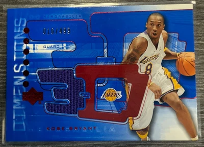 НАШИВКА НА МАЙКУ KOBE BRYANT 03/04 UD ТРОЙНЫЕ РАЗМЕРЫ 3-D LAKERS РЕЛИКВИЯ SP 16/499 - Изображение 1 из 2