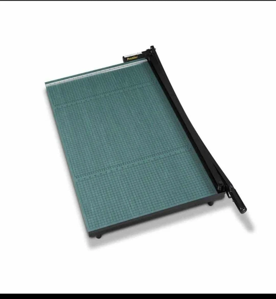 Tabla de cortar Premier Trimmer 36", nueva Foto 1 de 4