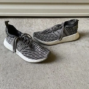 Zapatos para hombre Adidas NMD R2 PK BA7198 Primeknit Trace Cargo verde oliva talla 9 - Imagen 1 de 9