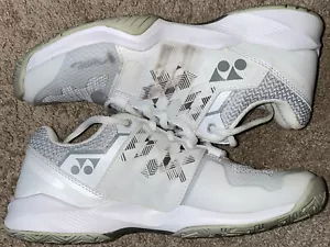 Yonex Sonicage All White Damengröße 8 Tennisschuhe ohne Abrieb Gummisohle - Bild 1 von 9