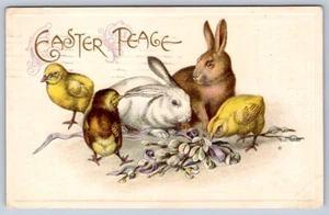 Cartolina di auguri Pasqua, coniglietti, pulcini, fiori, 1910 in rilievo - Foto 1 di 2