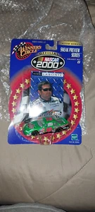 Winner's Circle Bobby Labonte #18 MBNA Interstate Batteries 1:64 2000 (NO HOOD)  - Picture 1 of 3