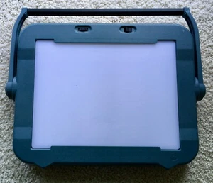 Nice! APH American Printing House for The Blind - LED Mini-Lite Box - Picture 1 of 5