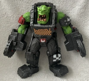 McFarlane Toys Warhammer 40000 Ork Meganob with Buzzsaw 2021 About 20cm Tall - Picture 1 of 7