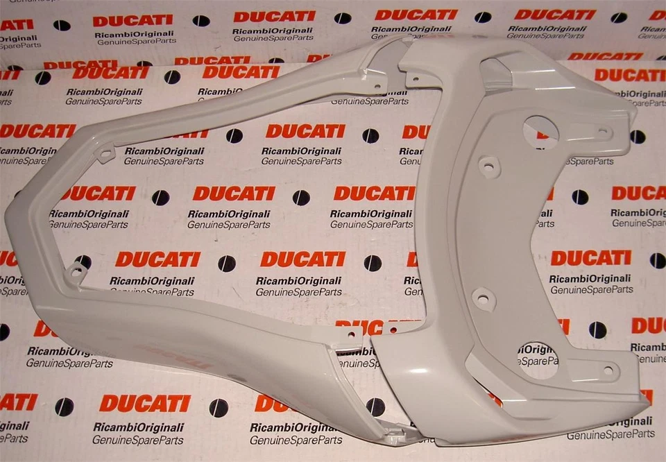 Base asiento Ducati 749 999 Biposto 2003-2006 sin pintar 48310362A + moldura 48310383A Foto 1 de 1