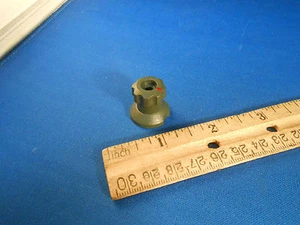 A3132695 RADIO KNOB GDE SYSTEMS INC. NEW OLD STOCK - Picture 1 of 5