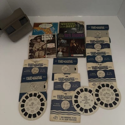 Vintage Sawyer's View Master with 26 Slides Dark Shadows Cinderella, Snow White  - Image 1 of 4