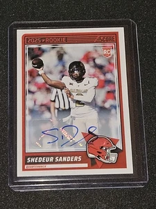 2025 Panini Score Shedeur Sanders Rookie Base Auto Browns #15 RARE - Bild 1 von 2