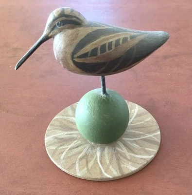 VTG FOLK ART HAND PAINTED & CARVED WOODCOCK OR SHOREBIRD ON BALL & STAND - Image 1 of 4