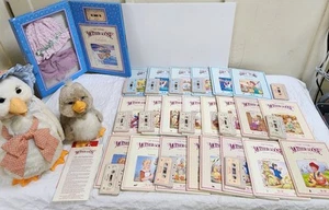 Worlds Of Wonder Talking MOTHER GOOSE, HECTOR 12 Cassettes 22 Books Clothes READ - Picture 1 of 24