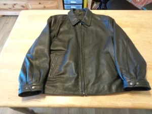VINTAGE ST JOHN'S BAY BLACK LEATHER ZIPPERED RIDING COAT XXL EXC CONDITION - Picture 1 of 11