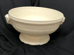 Wedgwood EDME Rams Head Hdls Footed Serving Bowl 8" England etruria barlastan - Picture 1 of 6