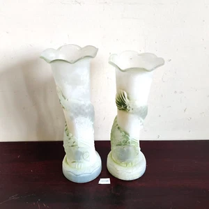 1930s Vintage Unique Fish Design White Green Flower Vase Pair Decorative GV168 - Picture 1 of 7