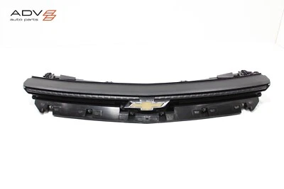 2024-2025 CHEVROLET EQUINOX EV PARACHOQUES DELANTERO SOPORTE DE RETENCIÓN CENTRAL SUPERIOR OEM Foto 1 de 4