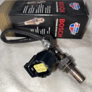 Oxygen Sensor Bosch 15506 NEW IN BOX - Picture 1 of 4