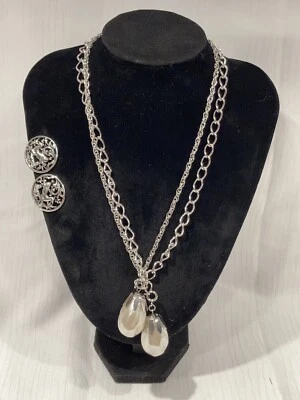 Lot Sarah Coventry 2 Silver Tone Chains W/2 Faux Pearl Charms+Clip-On Earrings - Image 1 of 4