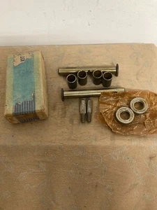 NOS FORD 6 & 8 Cylinder 2GA 21A Super Deluxe Tudor Sedan 1942-48 KING PIN KIT - Picture 1 of 2