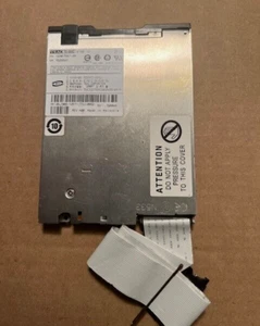 TEAC / DELL FD-05HG OGJ308 1.44MB 3.5 INTERNAL FLOPPY DRIVE 19307587-98 - Afbeelding 1 van 2
