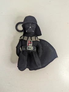 Darth Vader Plüsch mit Kunststoffclip Star Wars - Bild 1 von 7