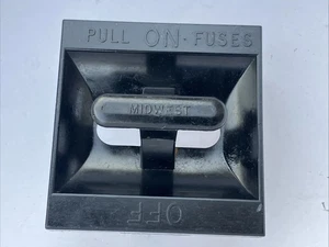 MIDWEST 30 - 60 AMP Fuse Holder Pullout - "Midwest" on handle - Picture 1 of 12
