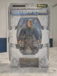 Art Asylum Star Trek Enterprise Broken Bow Captain Archer Figure - Picture 1 of 10