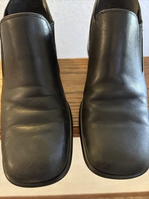 Апостроф винтажный коренастый каблуки квадратный носок черный кожаный скольжения на обуви размер 8 1/2 - Изображение 1 из 4