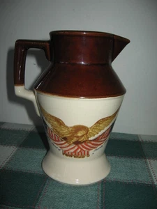 Jarra de águila tallada vintage McCoy cerámica EE. UU. Spirit of 76 24 oz - Imagen 1 de 9