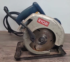 Ryobi 7-1/4" Circular Saw Corded 12 Amp CSB123 - Picture 1 of 7