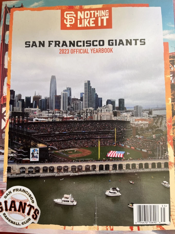 2023 SAN FRANCISCO GIANTS OFFICIAL YEARBOOK PROGRAM NLCS WORLD SERIES CHAMPIONS - Image 1 of 1